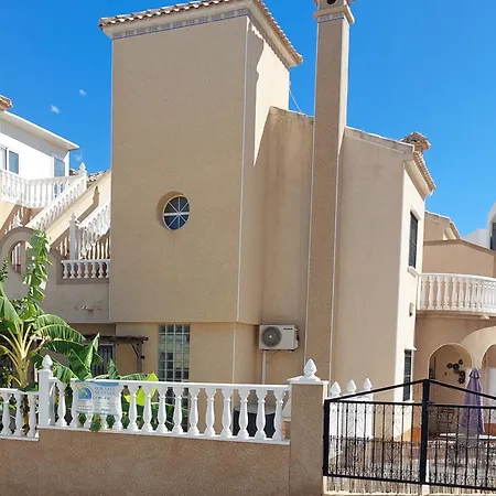 Casa Tanit * Dehesa de Campoamor (Orihuela Costa)